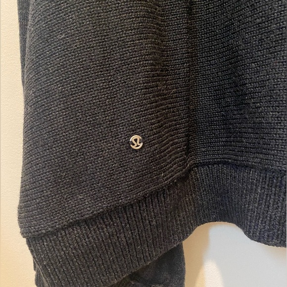 Lululemon Wrap It Up Sweater - Picture 6 of 8